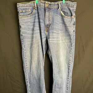 Levi’s Denizen 285 men’s Jeans. Relaxed fit. Denim